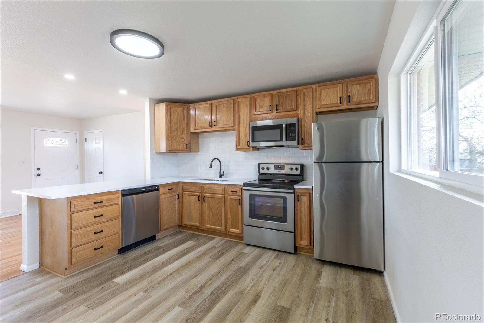 MLS Image #6 for 20 w marigold drive,denver, Colorado
