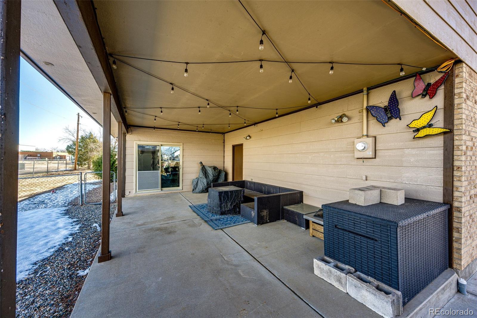 MLS Image #2 for 283 e 3rd place,byers, Colorado