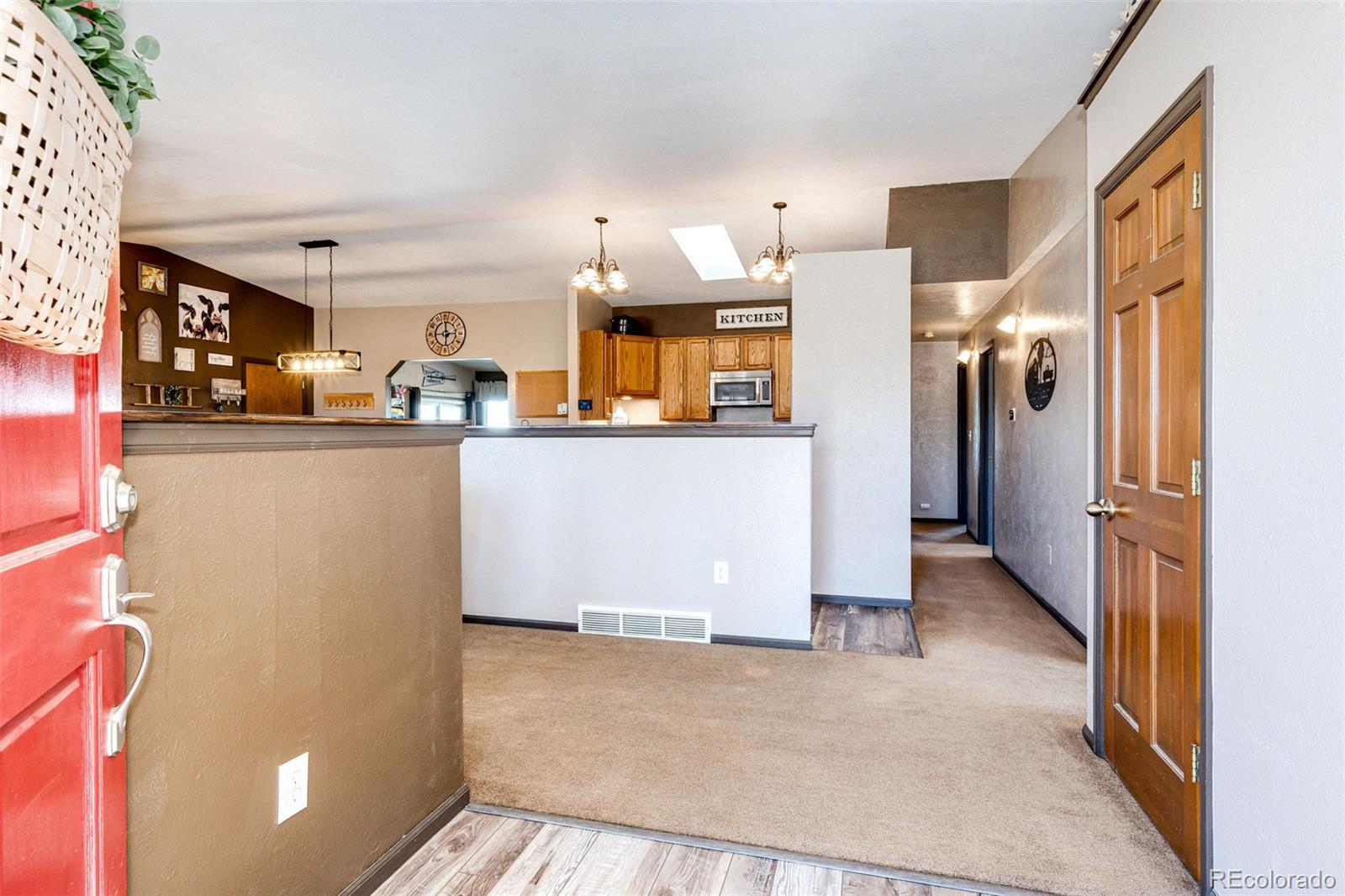 MLS Image #21 for 283 e 3rd place,byers, Colorado