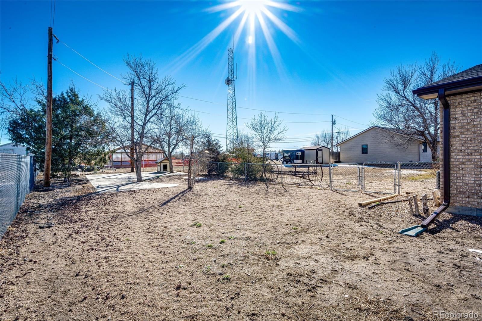MLS Image #24 for 283 e 3rd place,byers, Colorado