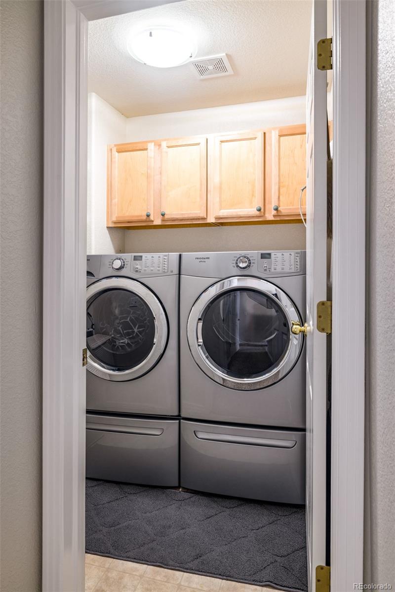 MLS Image #20 for 2454 s scranton way,aurora, Colorado