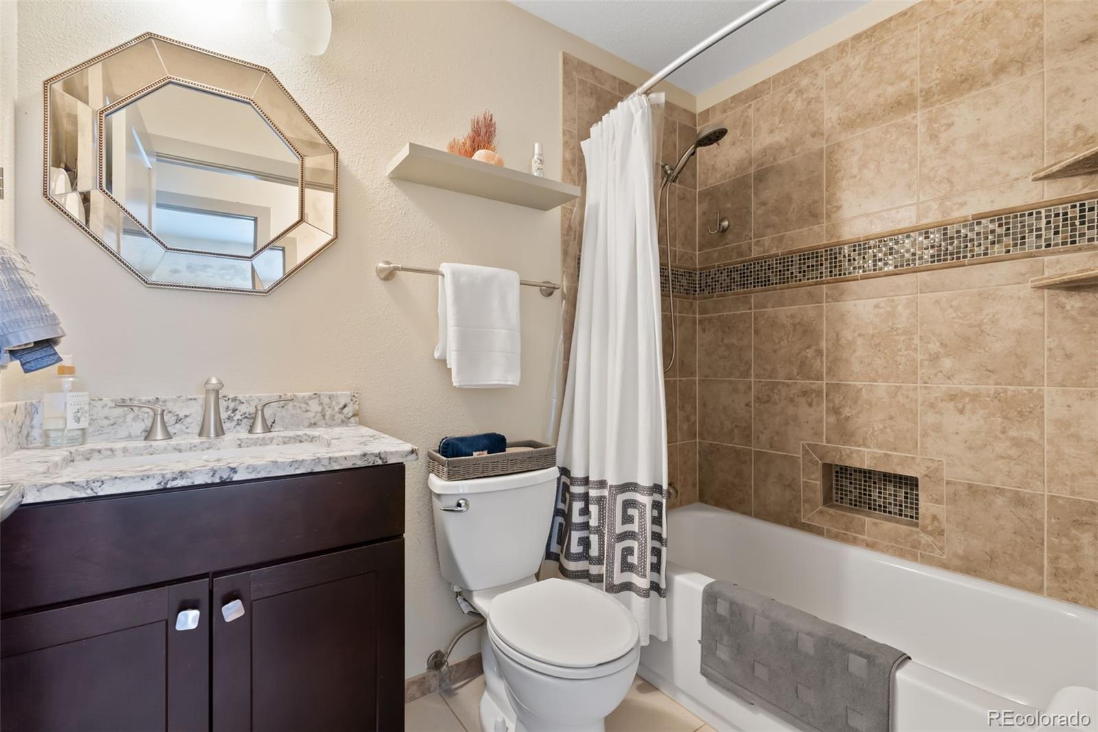 MLS Image #14 for 12446 w 71st place,arvada, Colorado