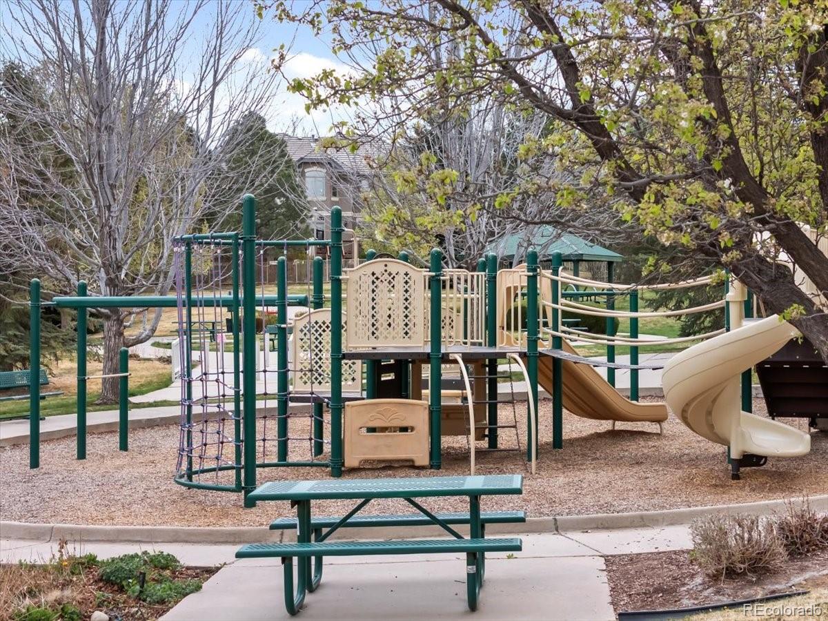 MLS Image #24 for 22655 e ontario drive,aurora, Colorado