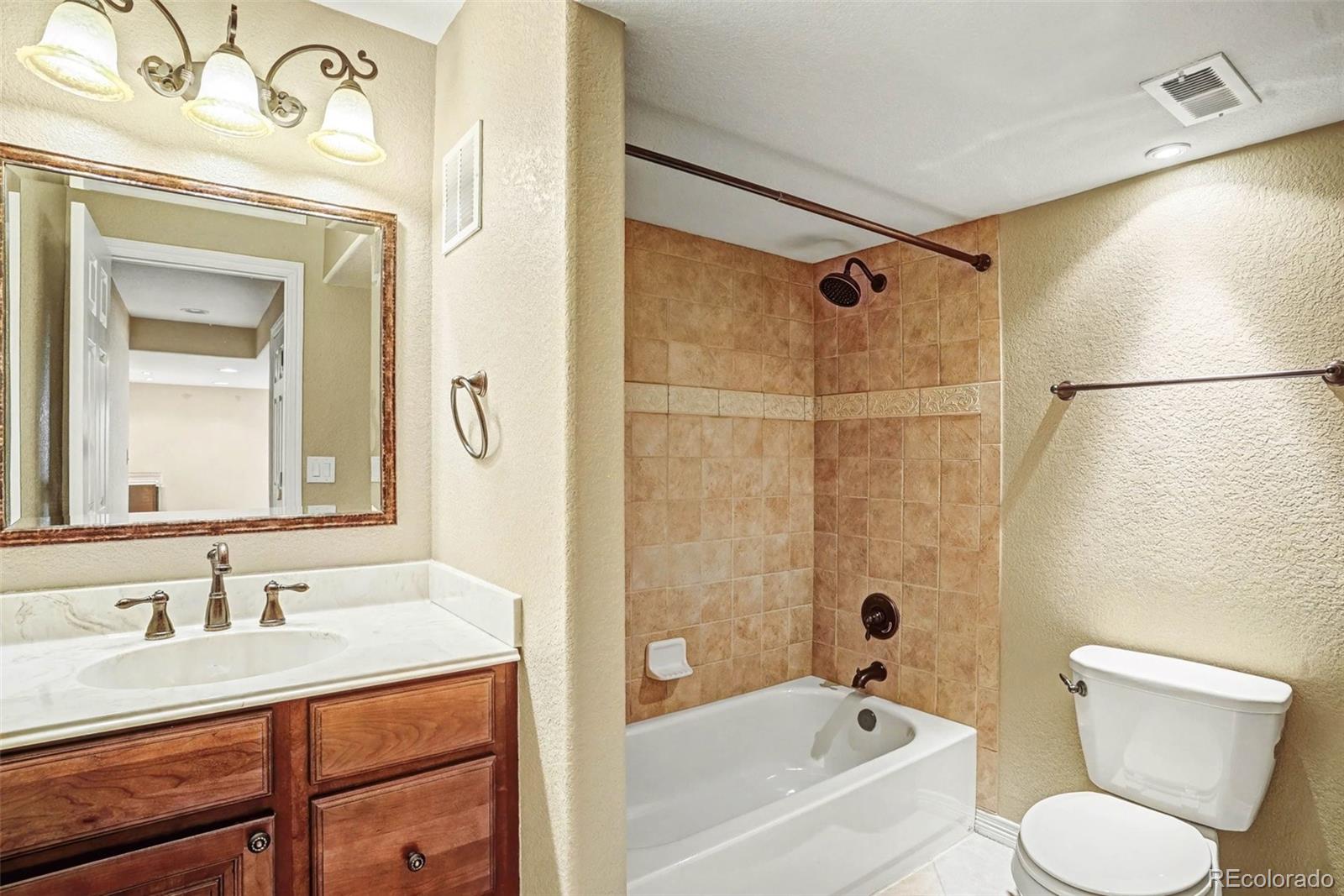 MLS Image #37 for 5564 w ida drive,littleton, Colorado