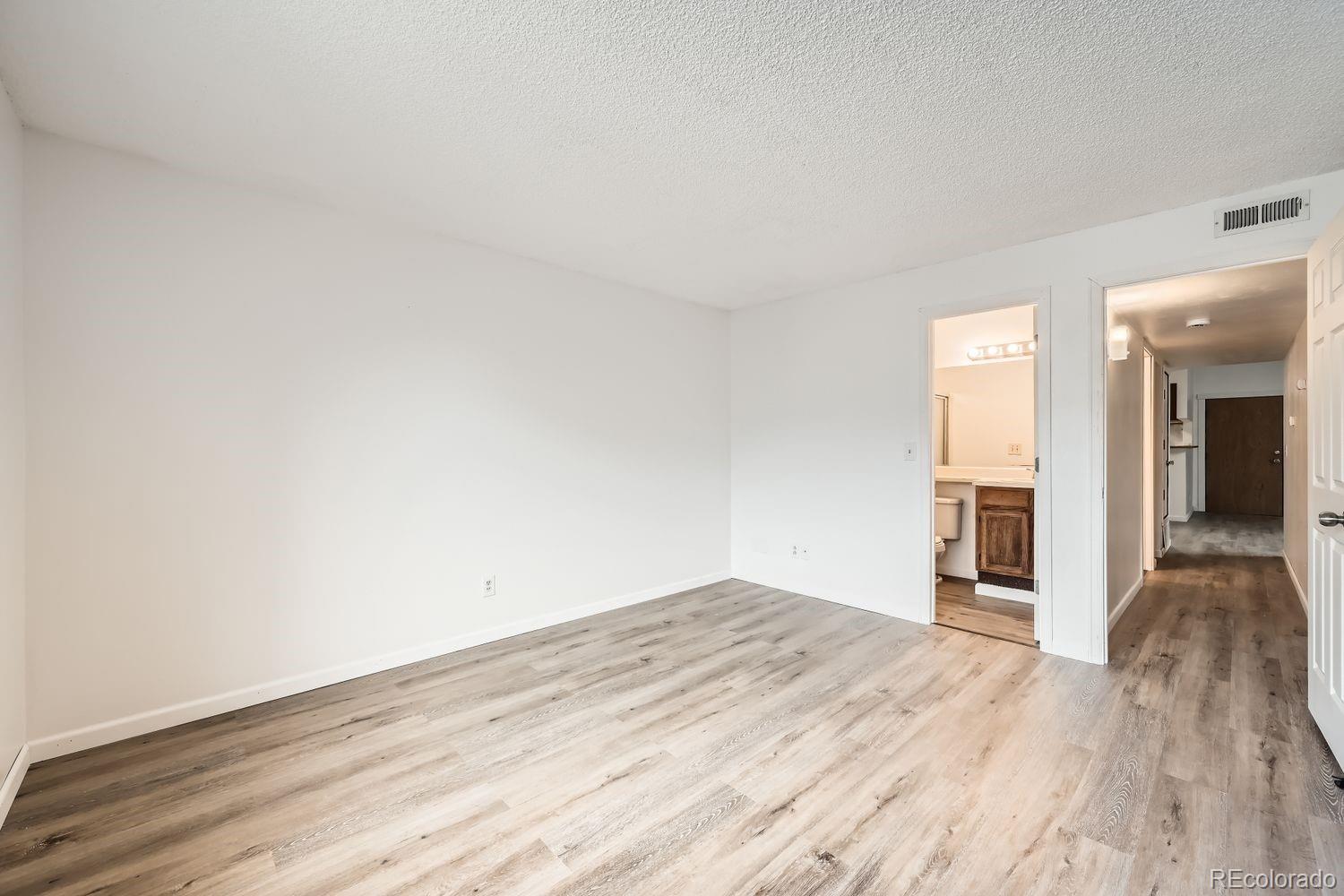 MLS Image #6 for 18073 e ohio avenue 203,aurora, Colorado