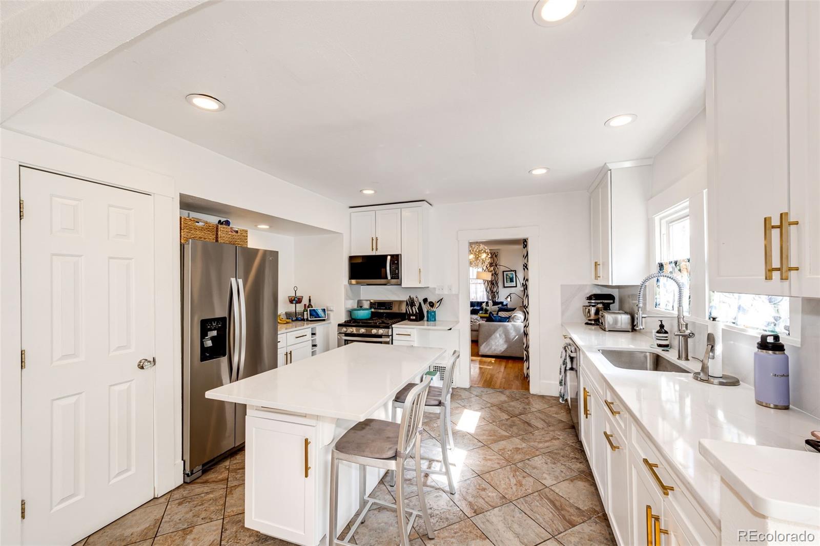 MLS Image #11 for 1321 s franklin street,denver, Colorado
