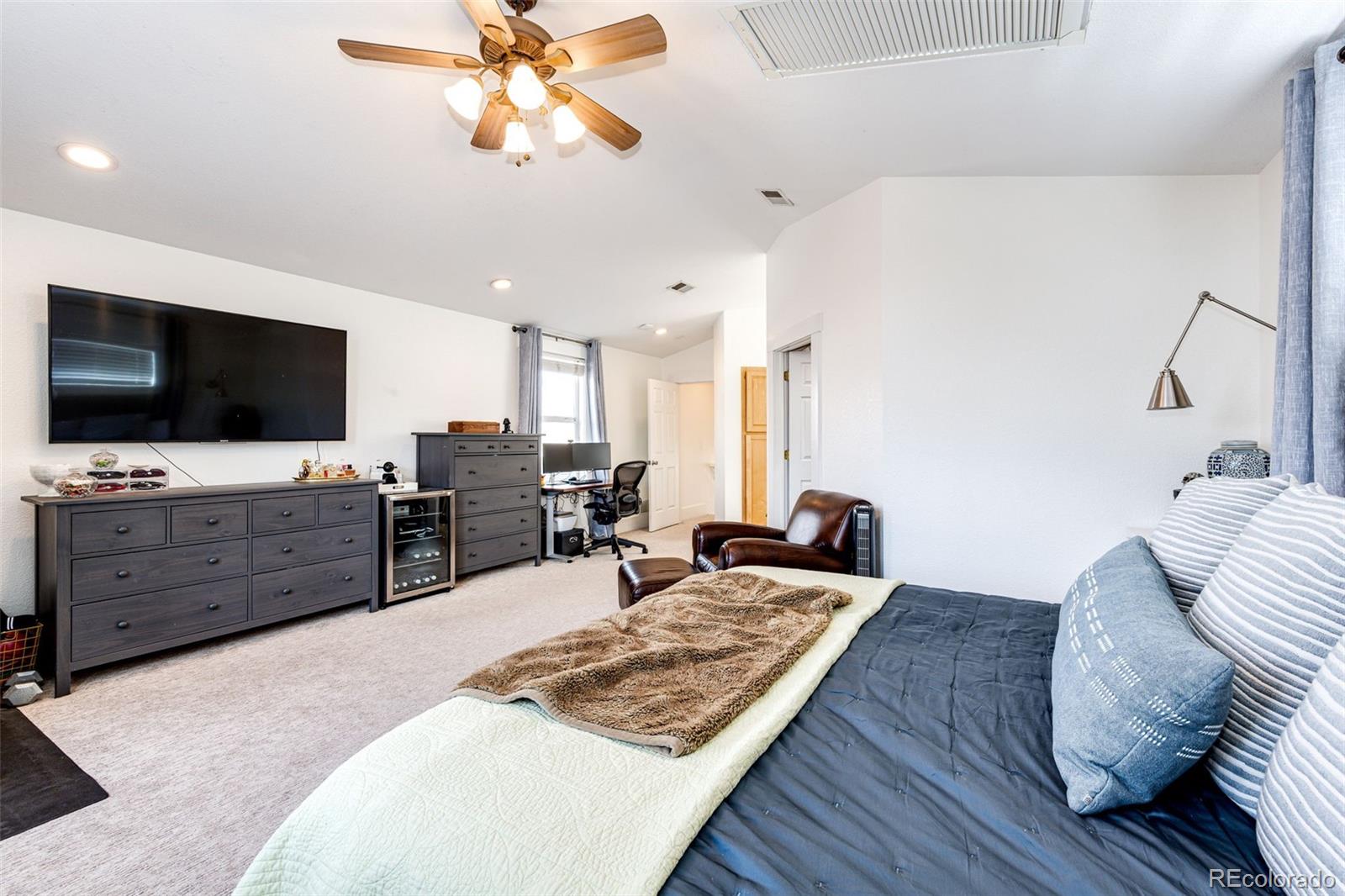 MLS Image #18 for 1321 s franklin street,denver, Colorado