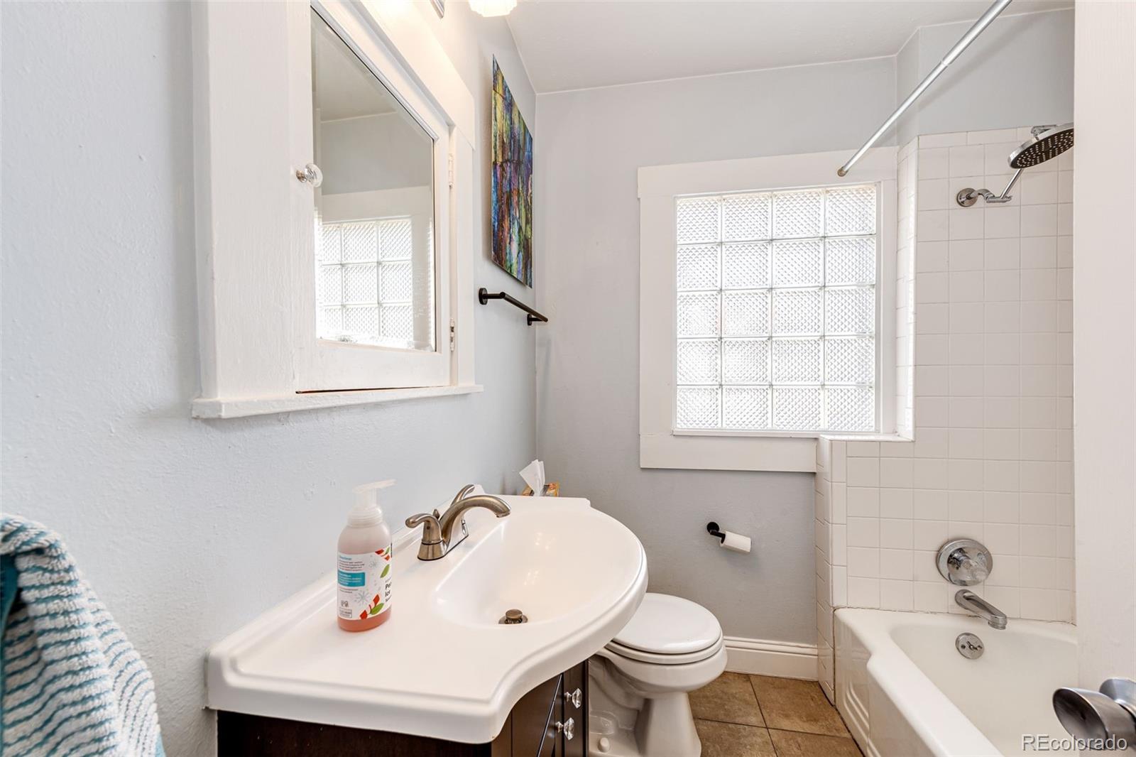 MLS Image #28 for 1321 s franklin street,denver, Colorado