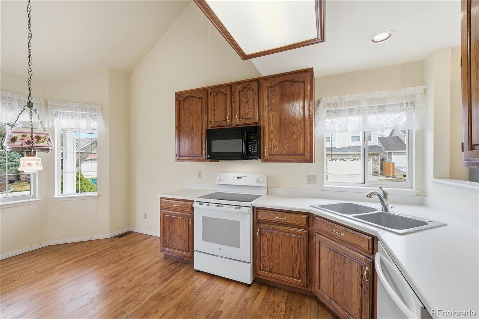 MLS Image #6 for 9895 w powers circle,littleton, Colorado