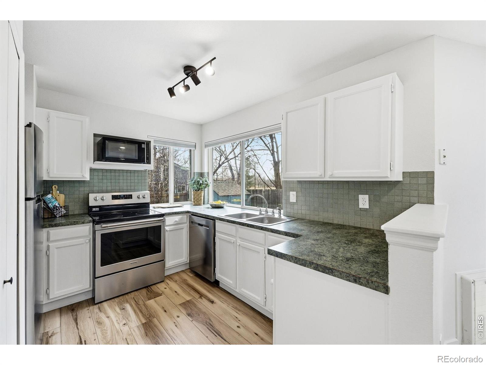 MLS Image #11 for 4072  crystal court,boulder, Colorado