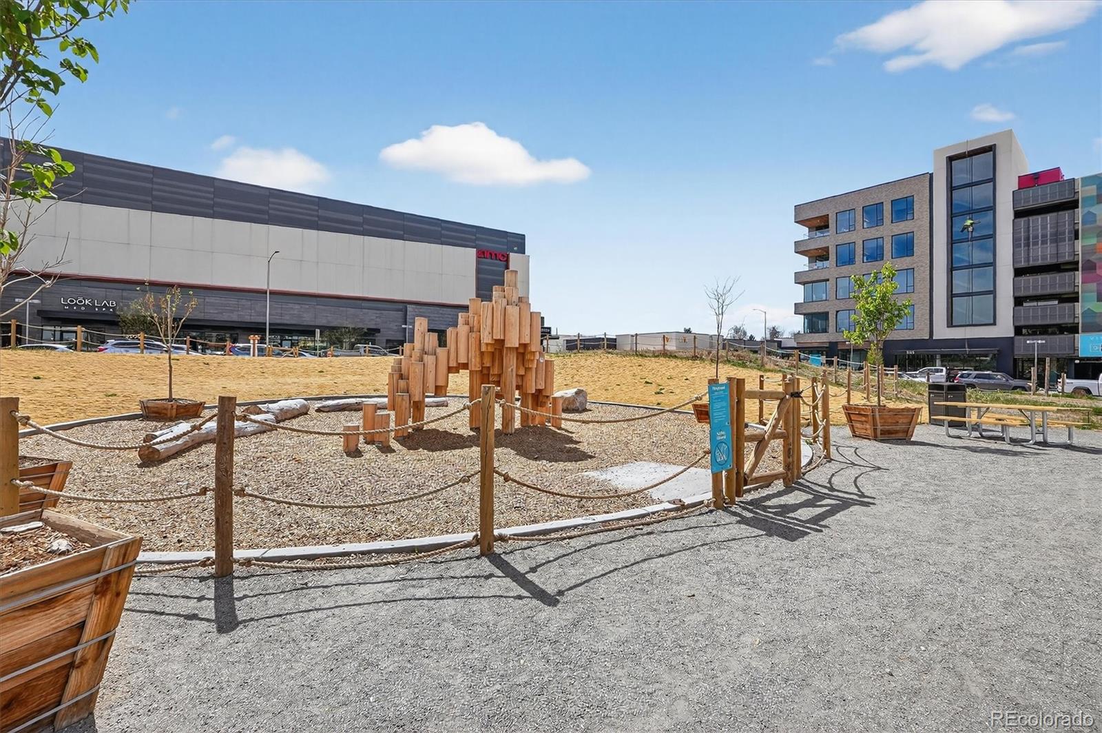 MLS Image #24 for 1101  bellaire street,denver, Colorado