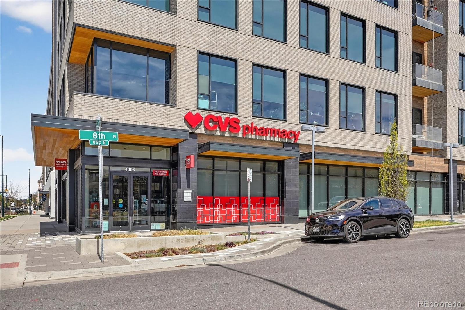 MLS Image #36 for 1101  bellaire street,denver, Colorado