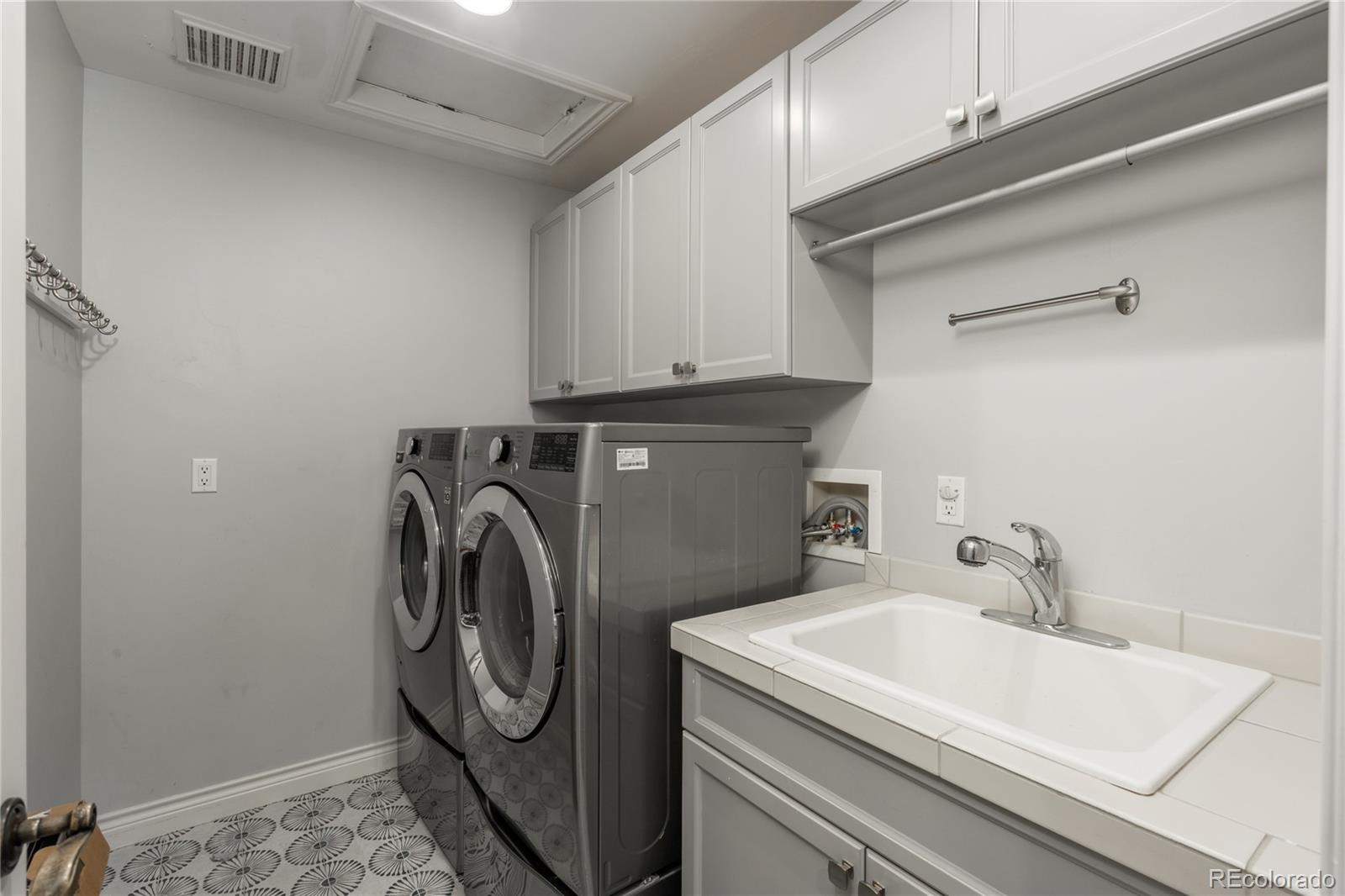 MLS Image #27 for 1315 s lafayette street,denver, Colorado