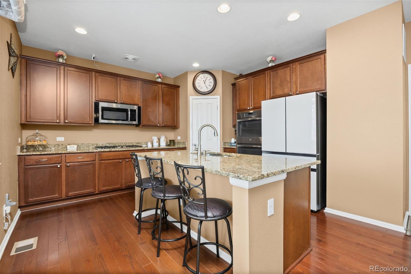 MLS Image #3 for 22389 e chenango drive,aurora, Colorado