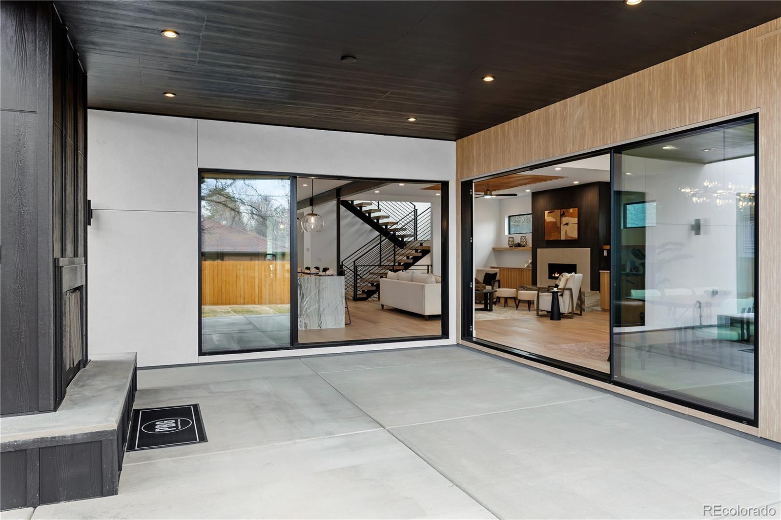 MLS Image #20 for 2701 s cook street,denver, Colorado