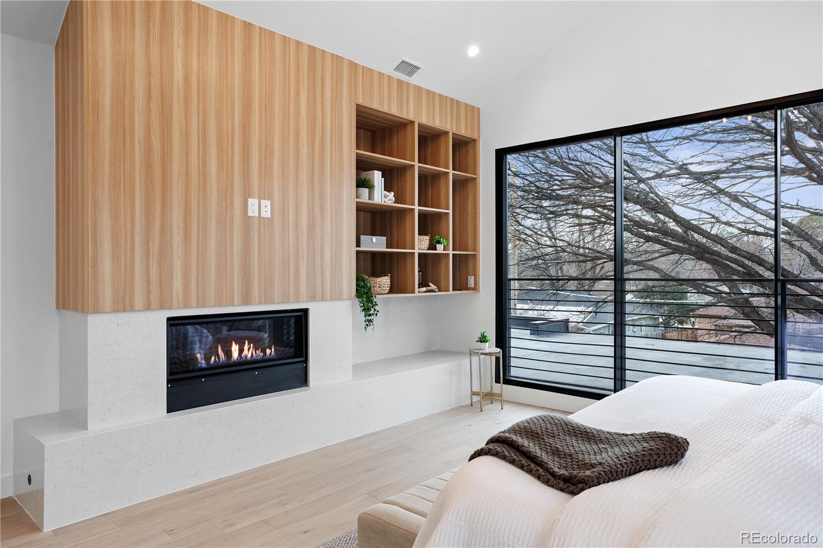 MLS Image #23 for 2701 s cook street,denver, Colorado