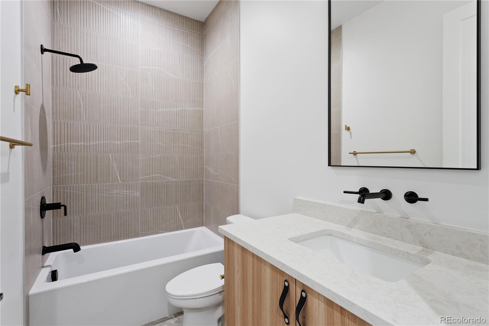 MLS Image #42 for 2701 s cook street,denver, Colorado