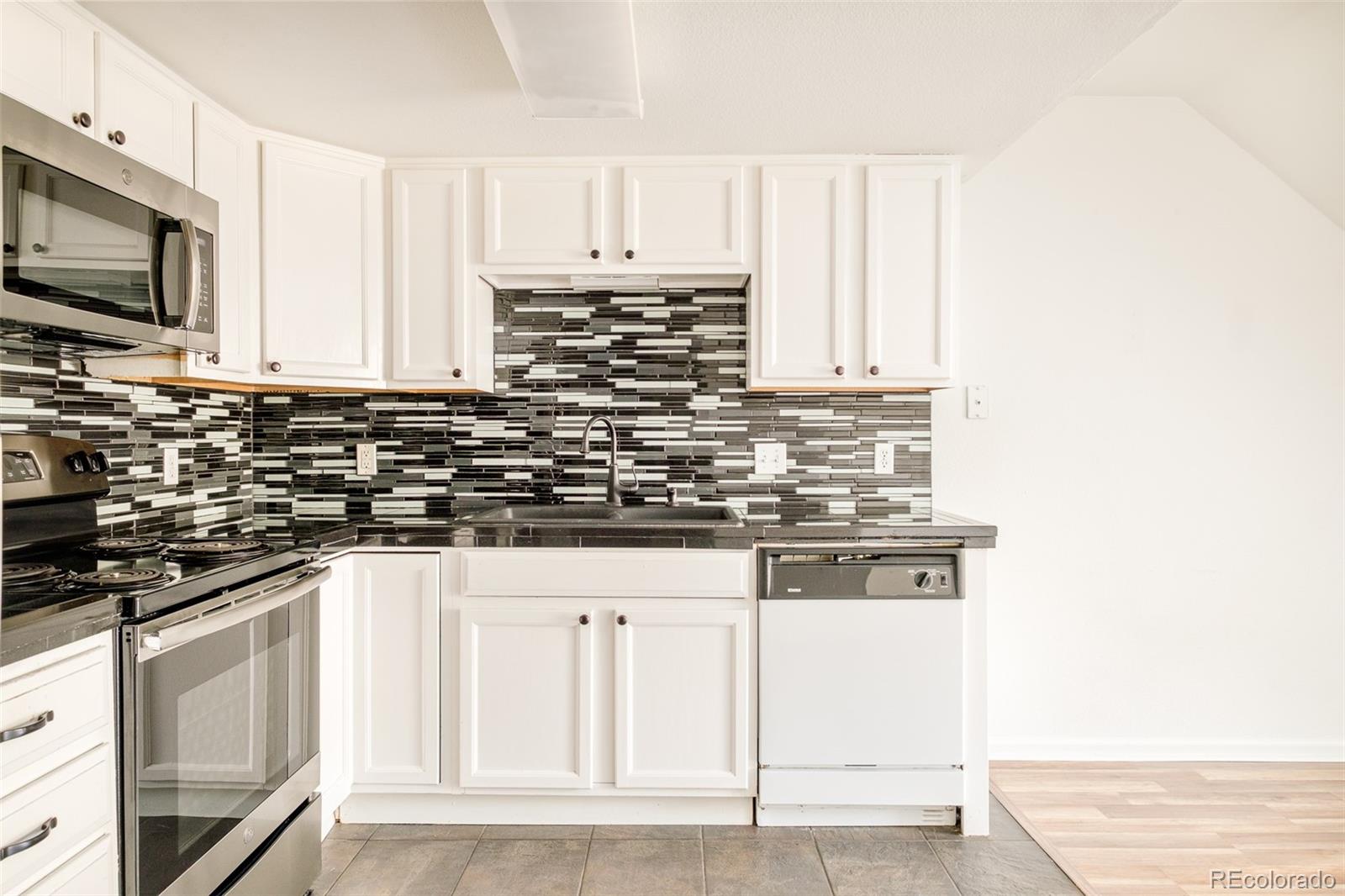 MLS Image #4 for 1631 s deframe street b5,lakewood, Colorado