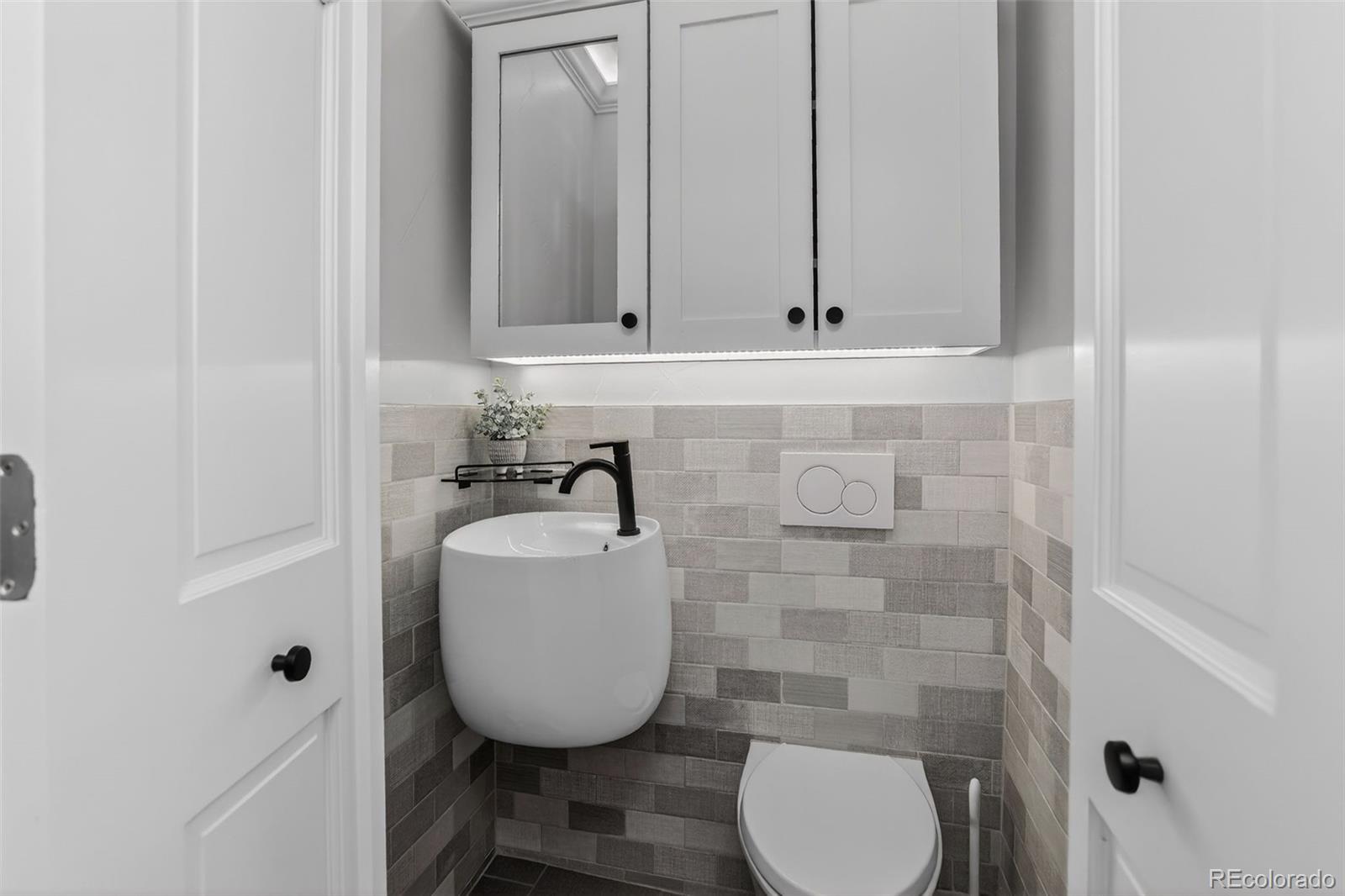 MLS Image #11 for 8226 s dover street,littleton, Colorado