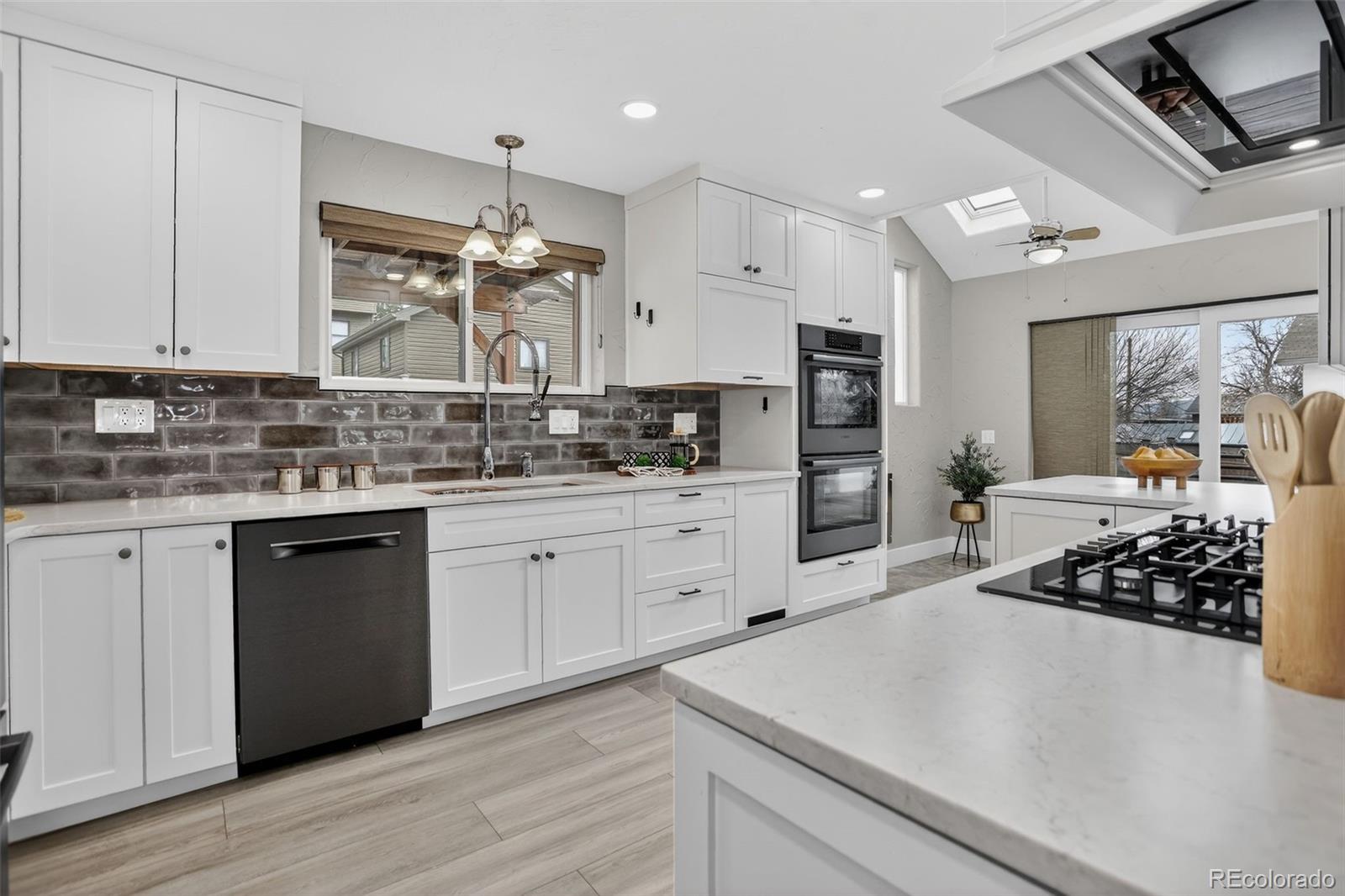 MLS Image #6 for 8226 s dover street,littleton, Colorado