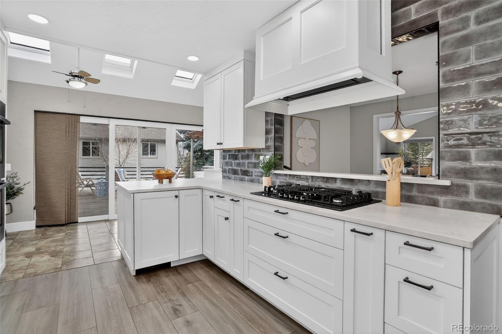 MLS Image #7 for 8226 s dover street,littleton, Colorado