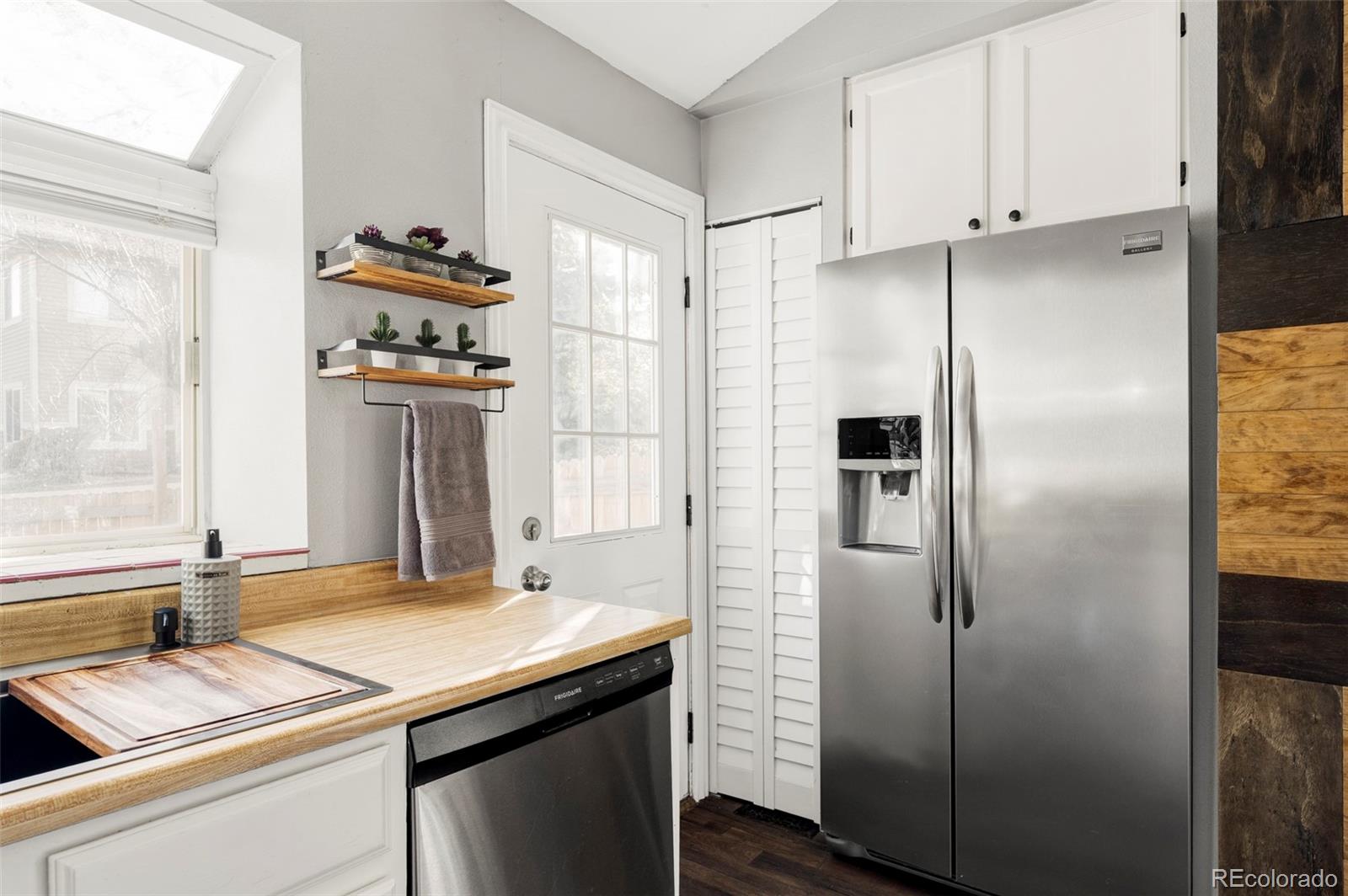 MLS Image #9 for 9622 w chatfield avenue,littleton, Colorado