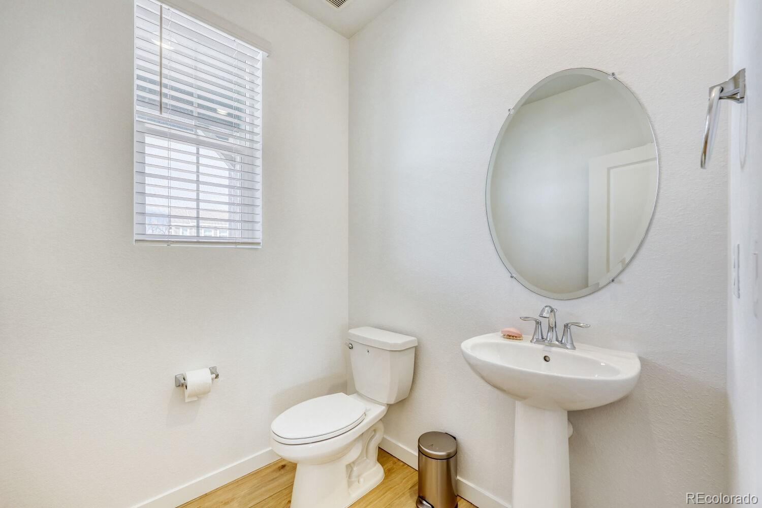 MLS Image #10 for 340  paloma way,elizabeth, Colorado