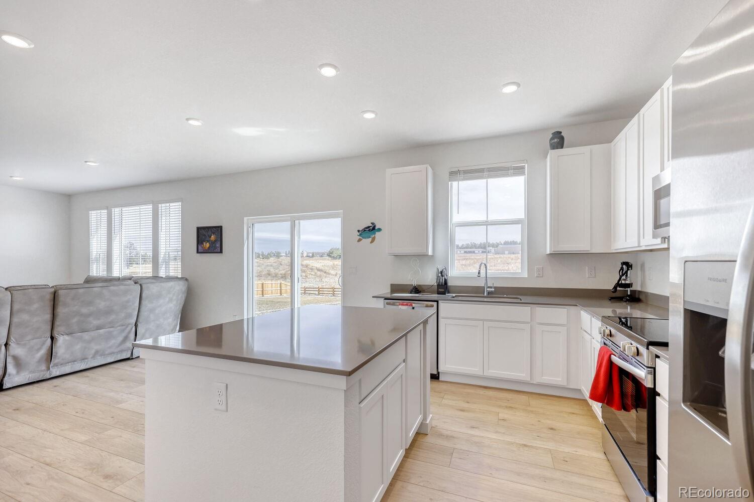 MLS Image #8 for 340  paloma way,elizabeth, Colorado