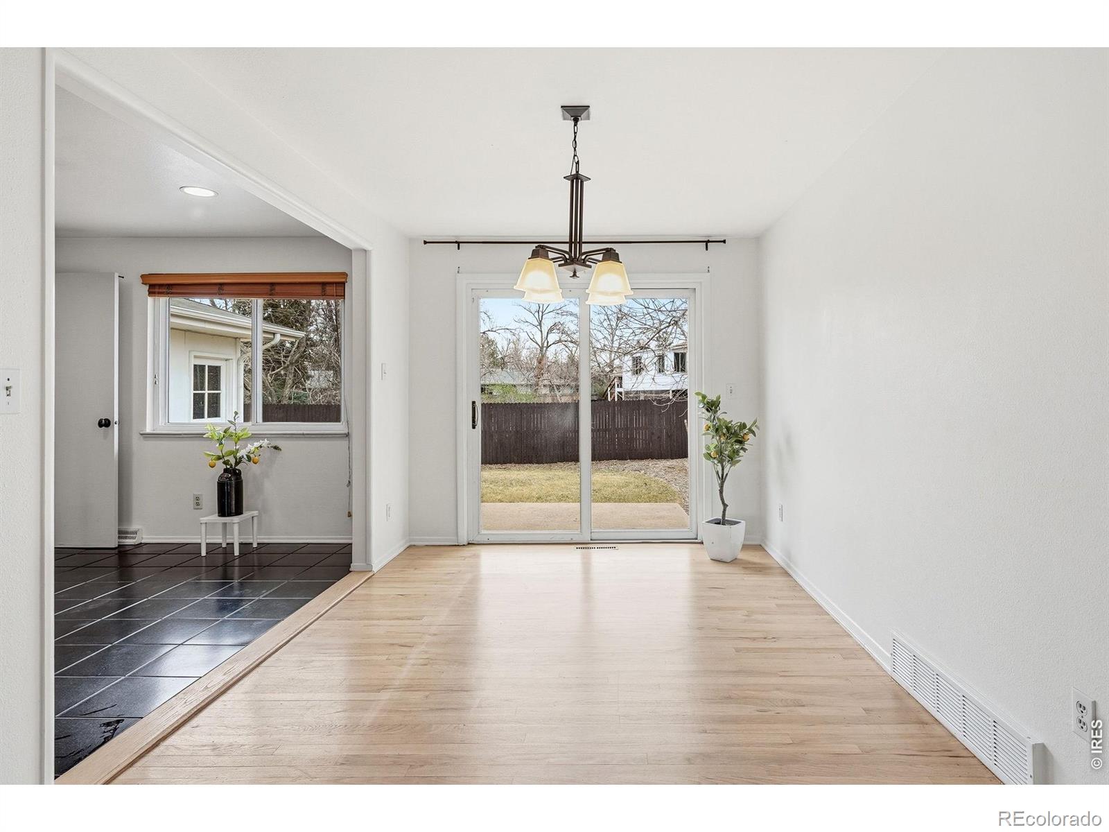 MLS Image #6 for 130  cherokee way,boulder, Colorado