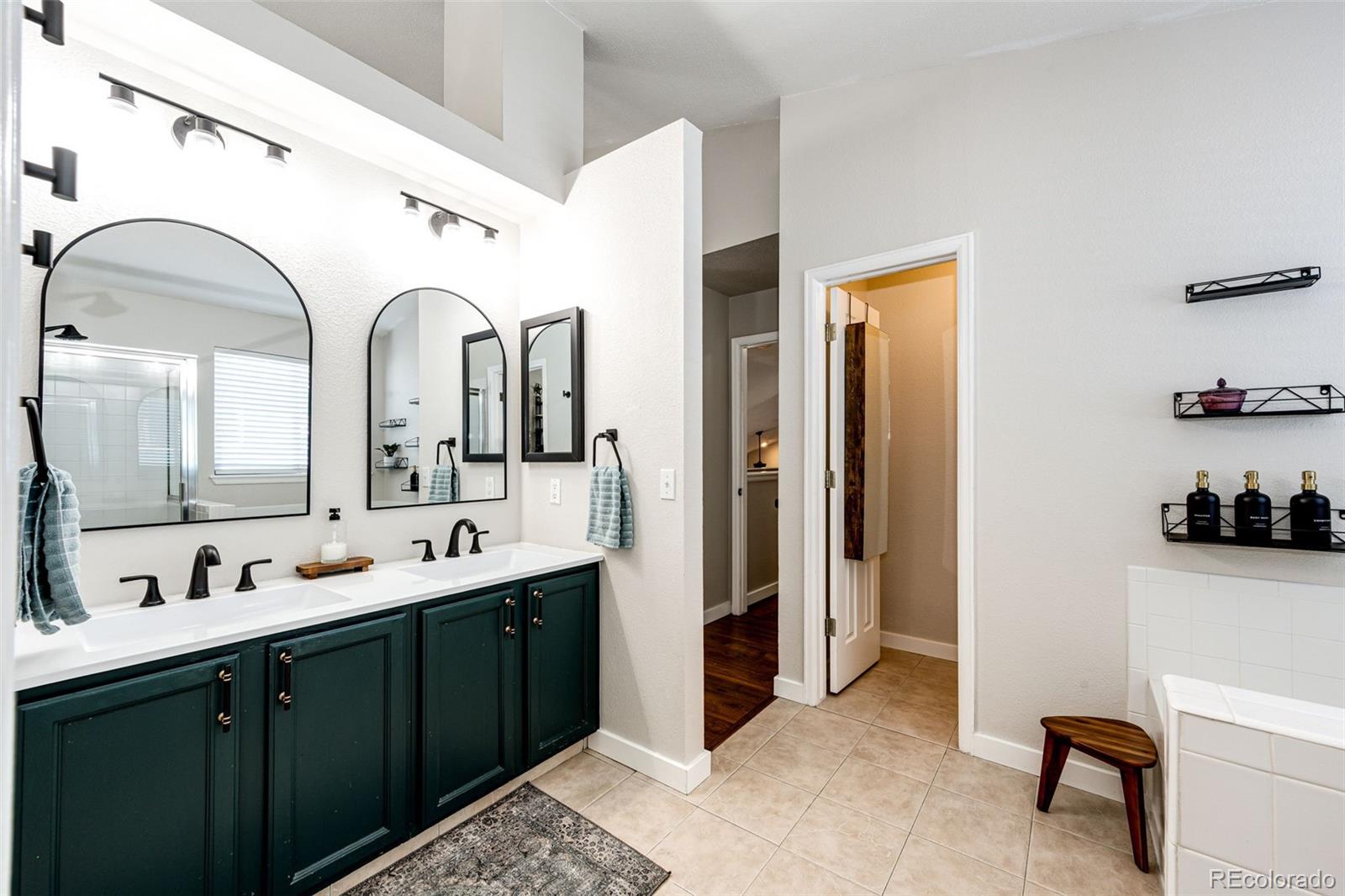 MLS Image #18 for 4701  whimbrel drive,littleton, Colorado