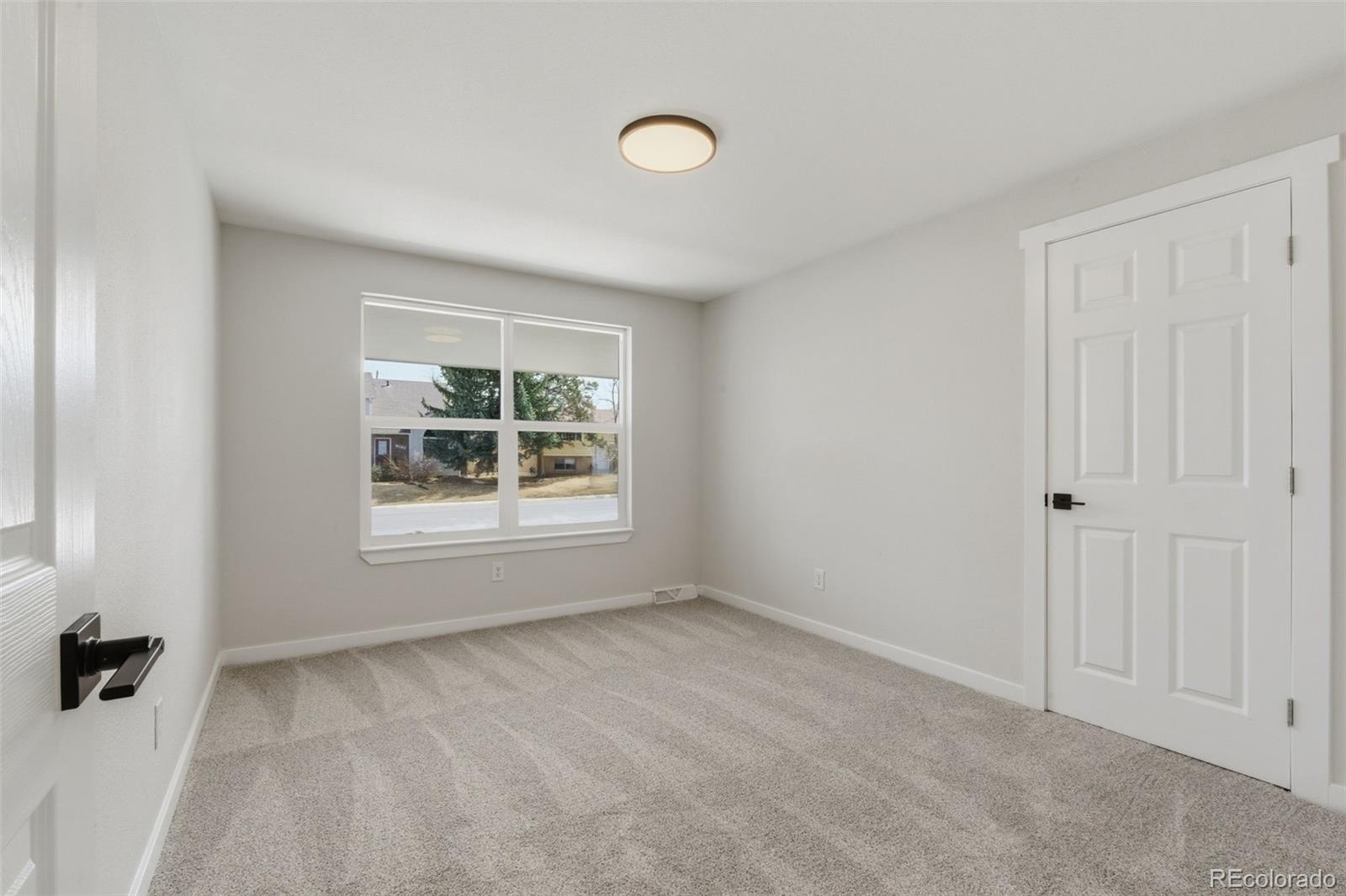 MLS Image #13 for 12835 e nevada avenue,aurora, Colorado