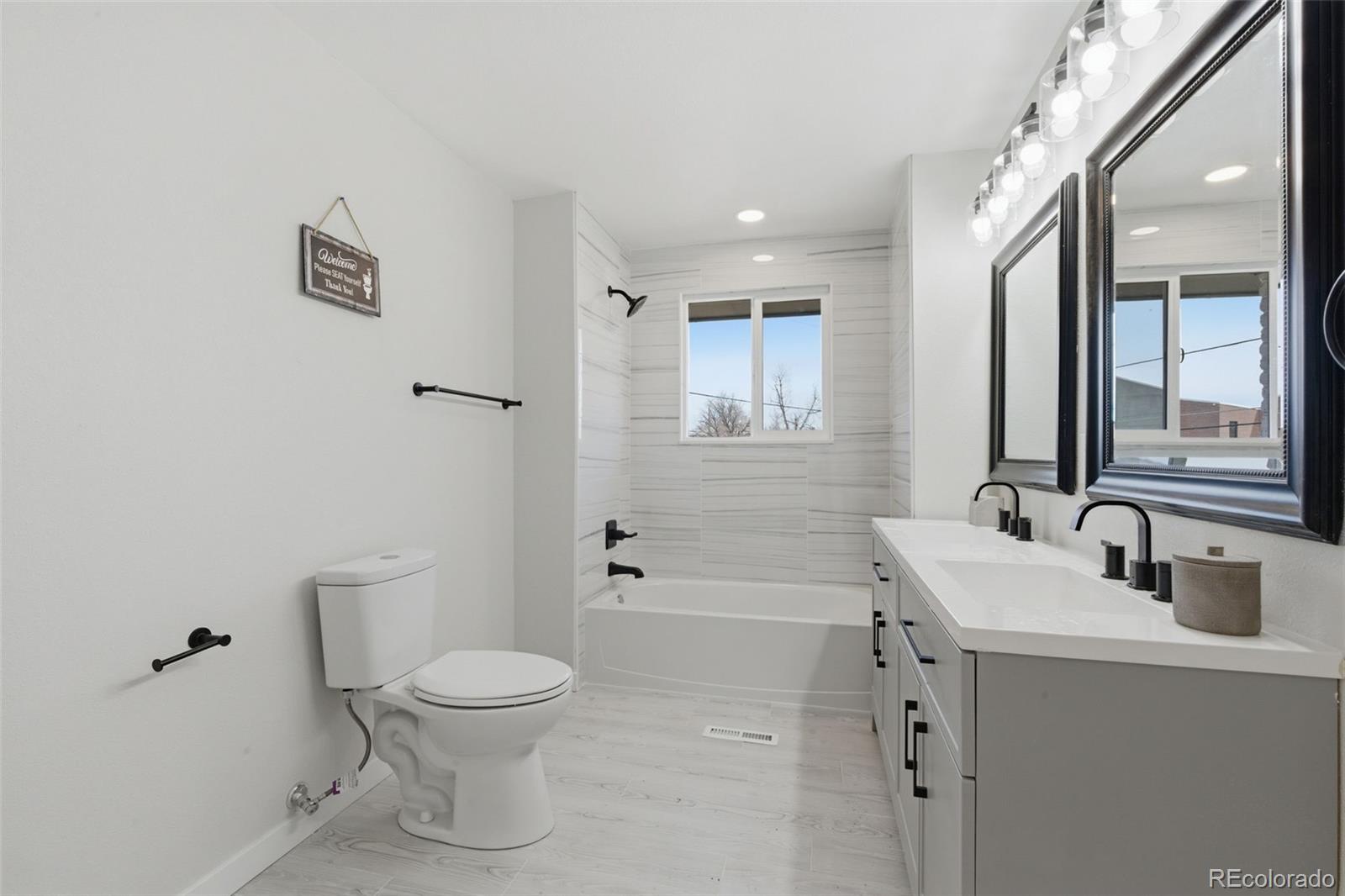 MLS Image #14 for 12835 e nevada avenue,aurora, Colorado
