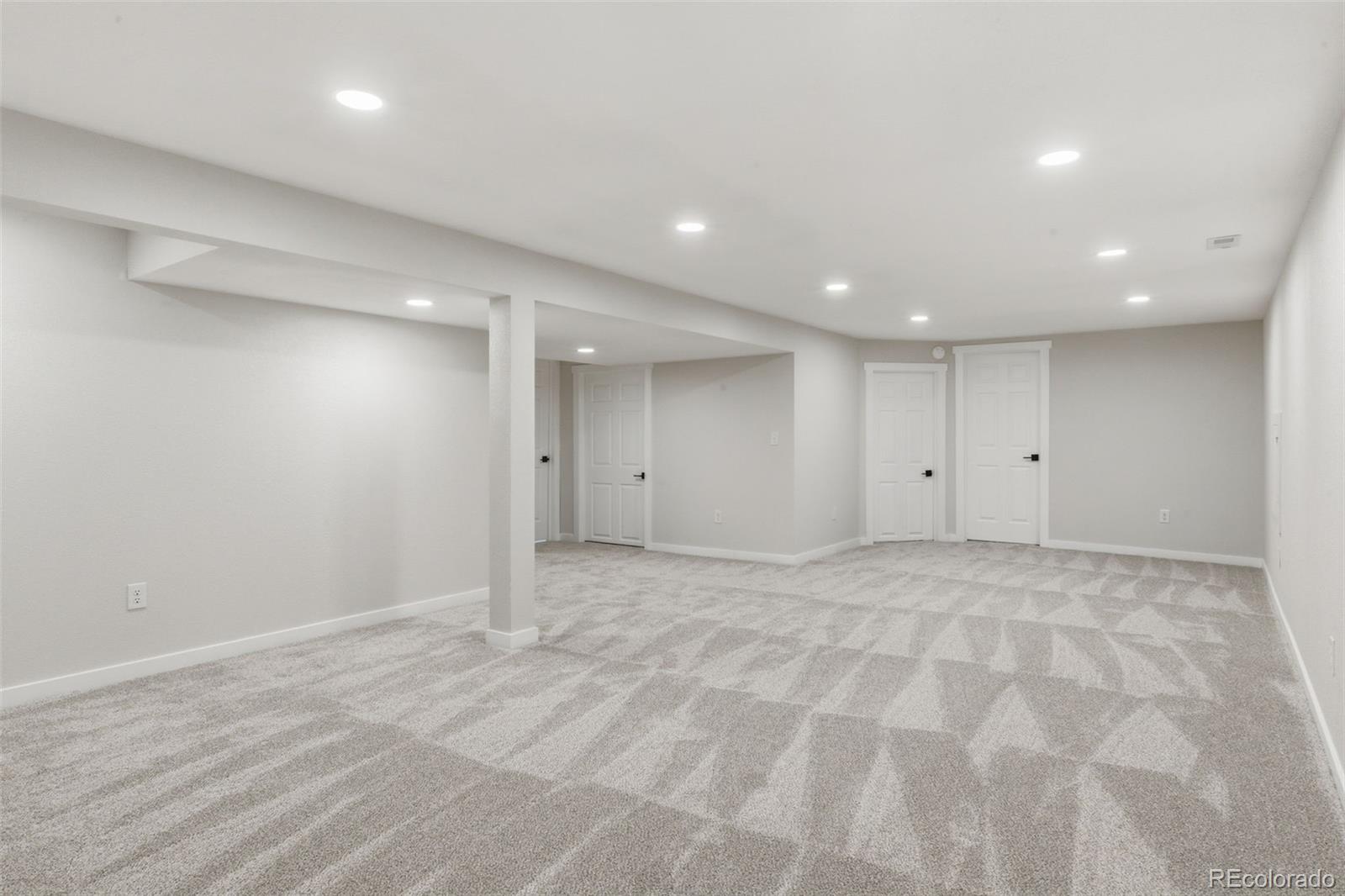 MLS Image #18 for 12835 e nevada avenue,aurora, Colorado