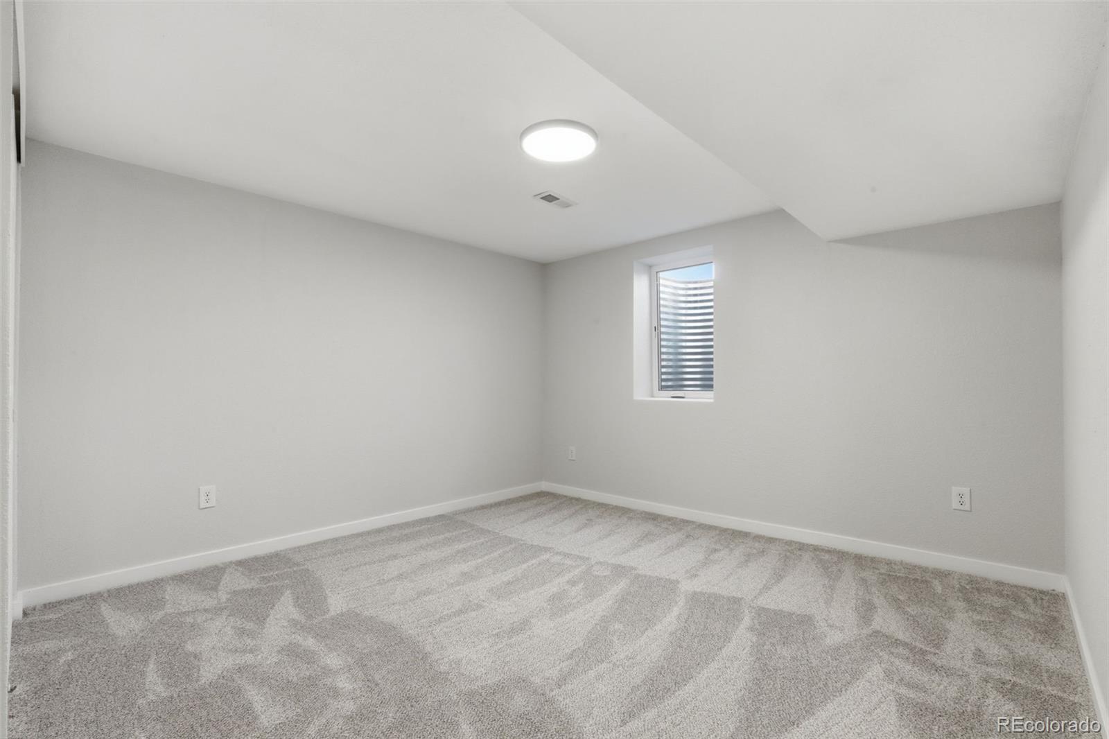 MLS Image #22 for 12835 e nevada avenue,aurora, Colorado