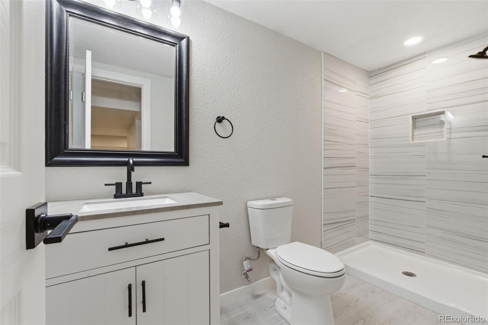 MLS Image #23 for 12835 e nevada avenue,aurora, Colorado