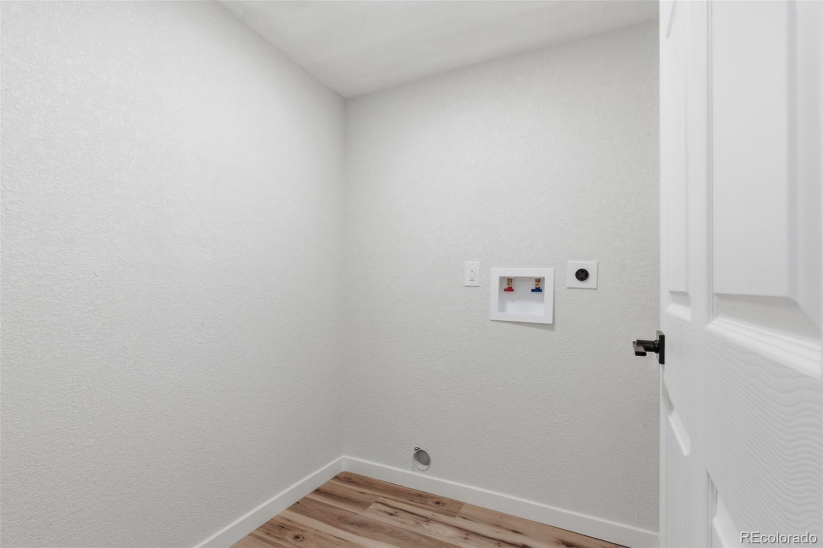 MLS Image #24 for 12835 e nevada avenue,aurora, Colorado