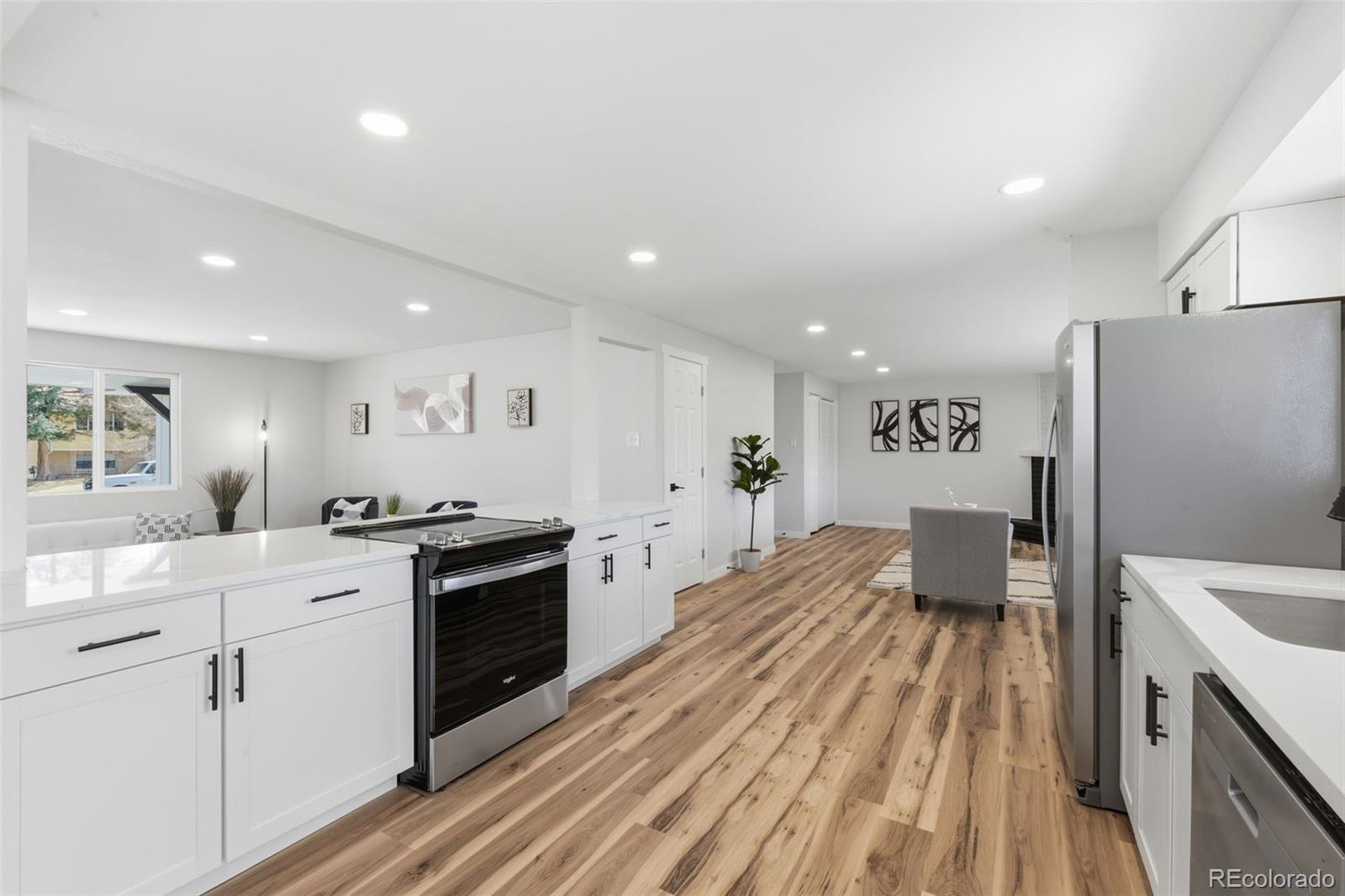 MLS Image #8 for 12835 e nevada avenue,aurora, Colorado