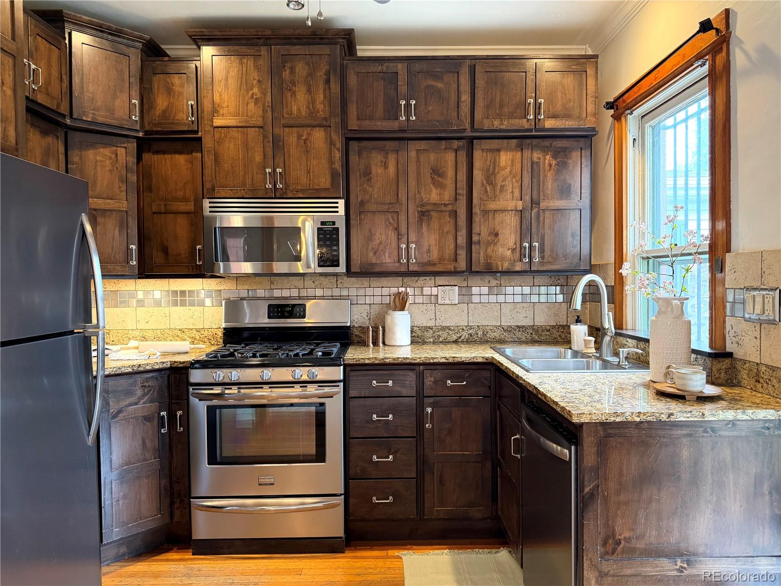 MLS Image #12 for 178 s corona street,denver, Colorado