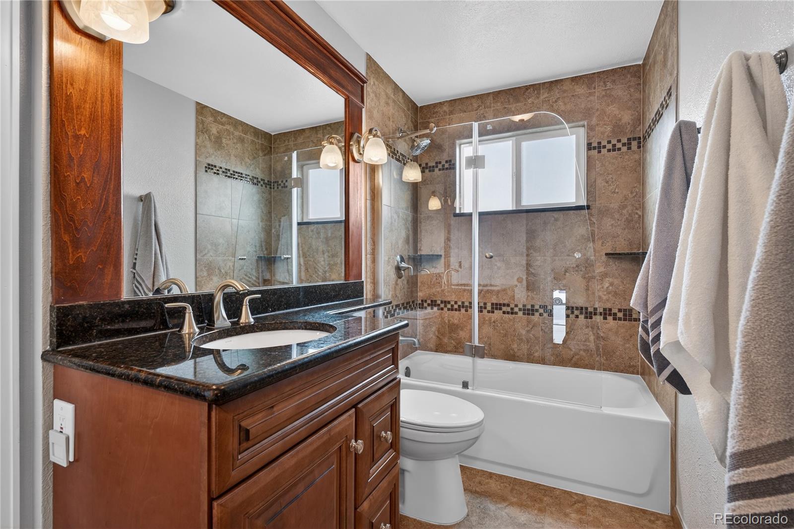 MLS Image #12 for 11632 w lake avenue,littleton, Colorado