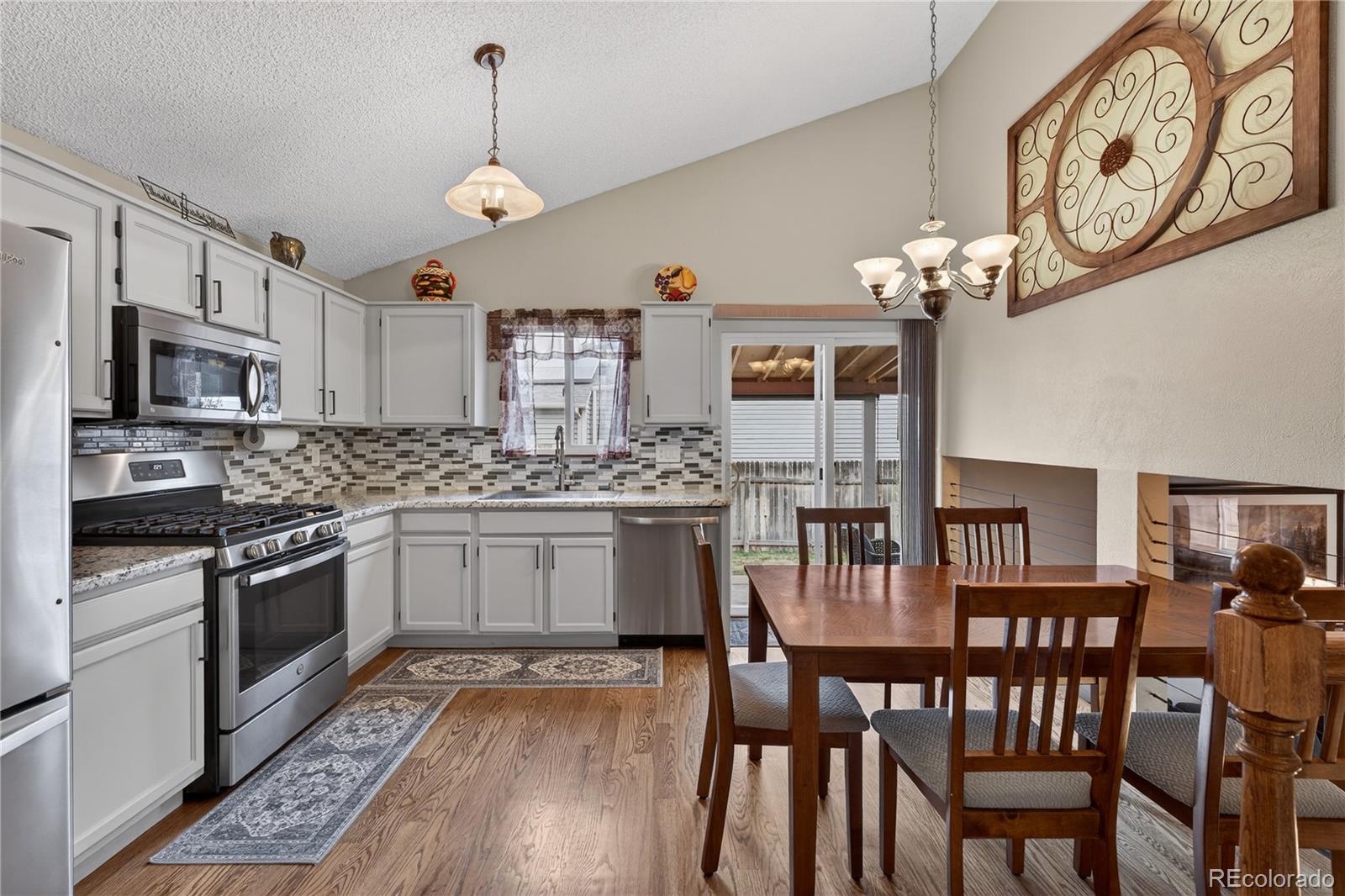 MLS Image #5 for 11632 w lake avenue,littleton, Colorado