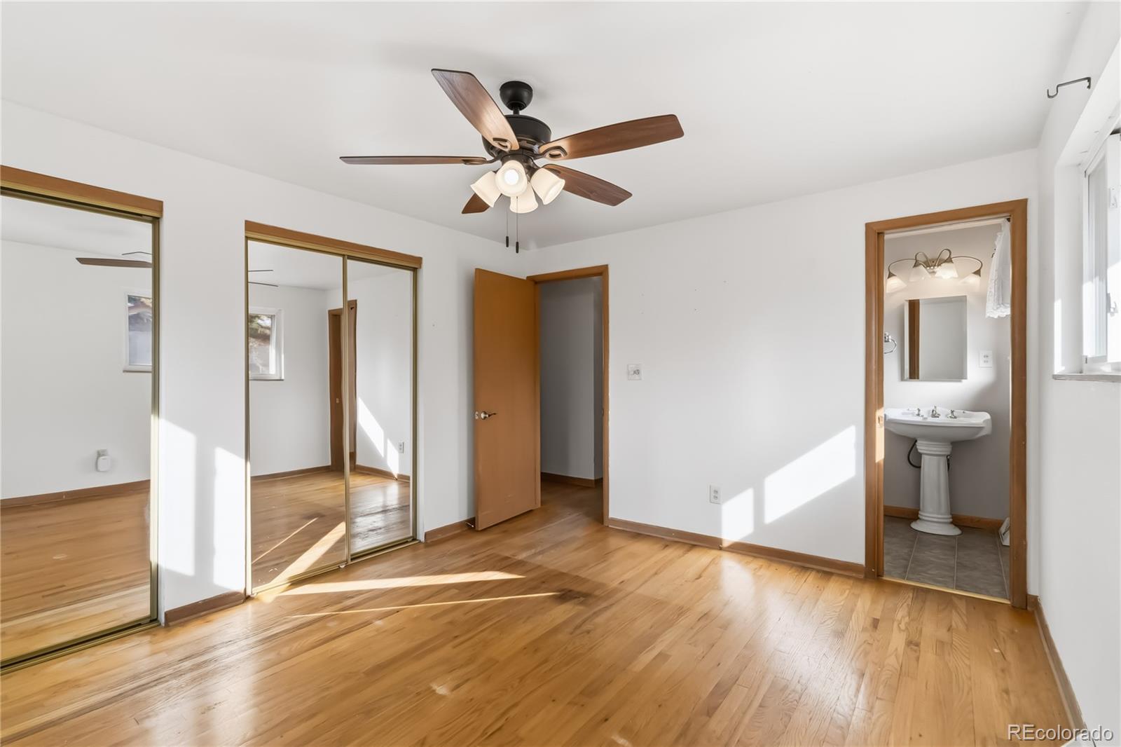 MLS Image #18 for 675 w fremont drive,littleton, Colorado