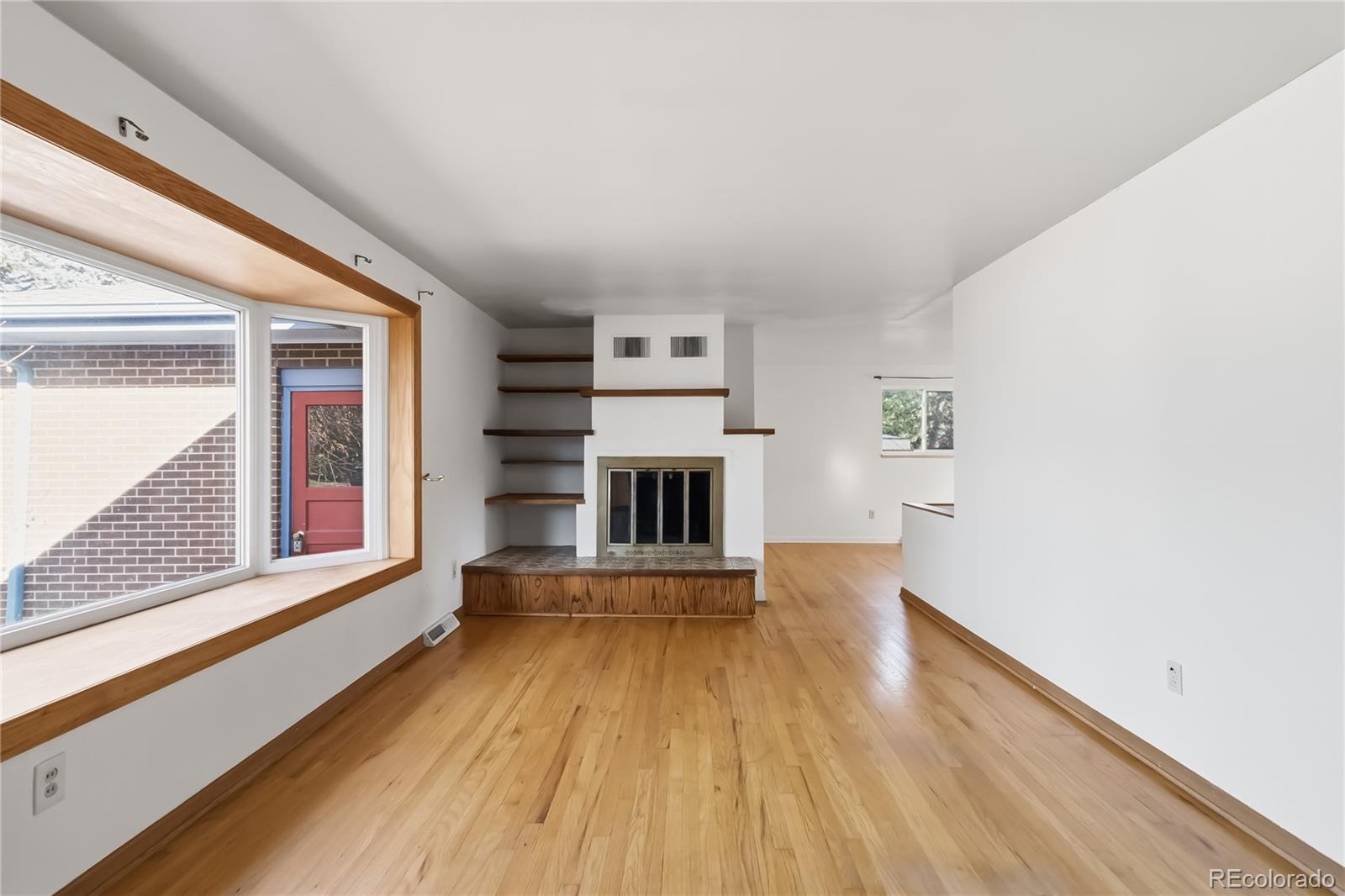 MLS Image #4 for 675 w fremont drive,littleton, Colorado