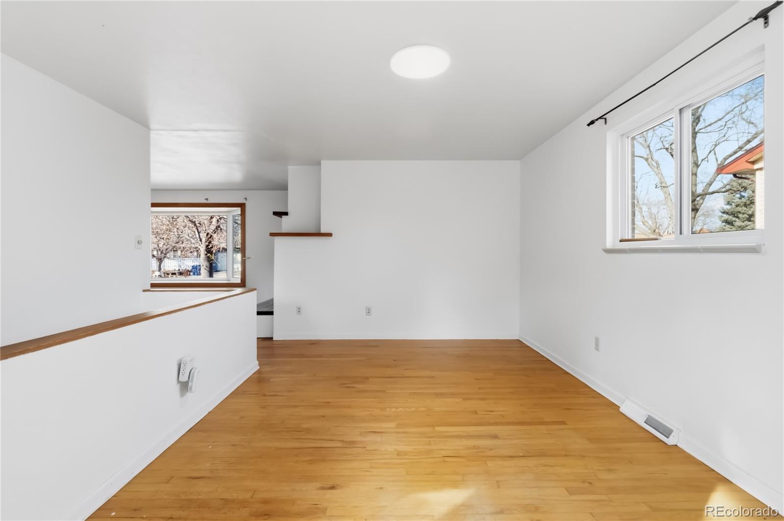 MLS Image #9 for 675 w fremont drive,littleton, Colorado