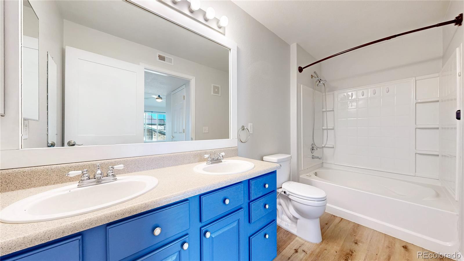 MLS Image #18 for 10035 e carolina place,aurora, Colorado