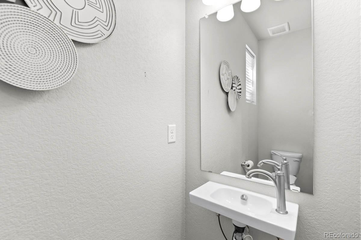MLS Image #9 for 10158  scranton court,commerce city, Colorado