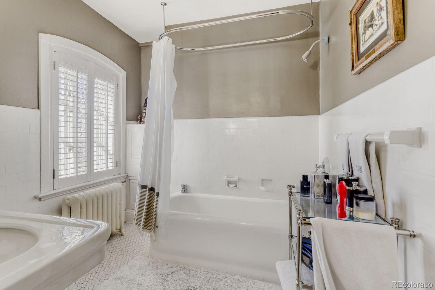MLS Image #16 for 2001 e 1st avenue,denver, Colorado