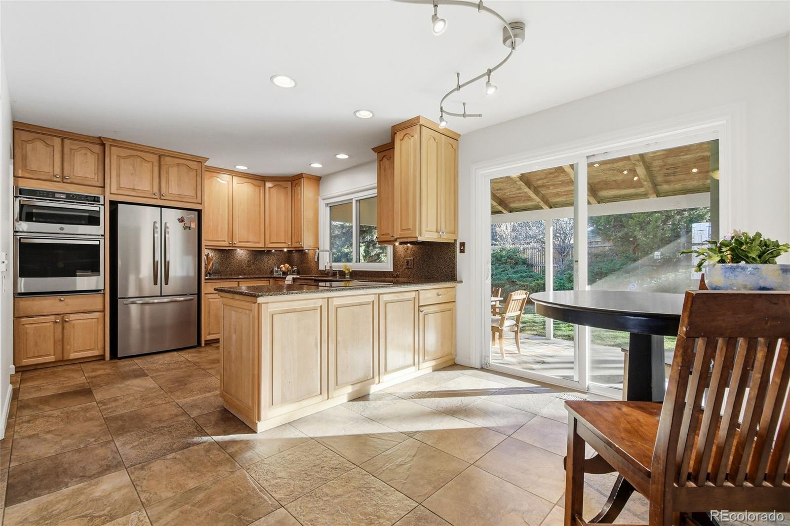 MLS Image #11 for 3561 s oneida way,denver, Colorado