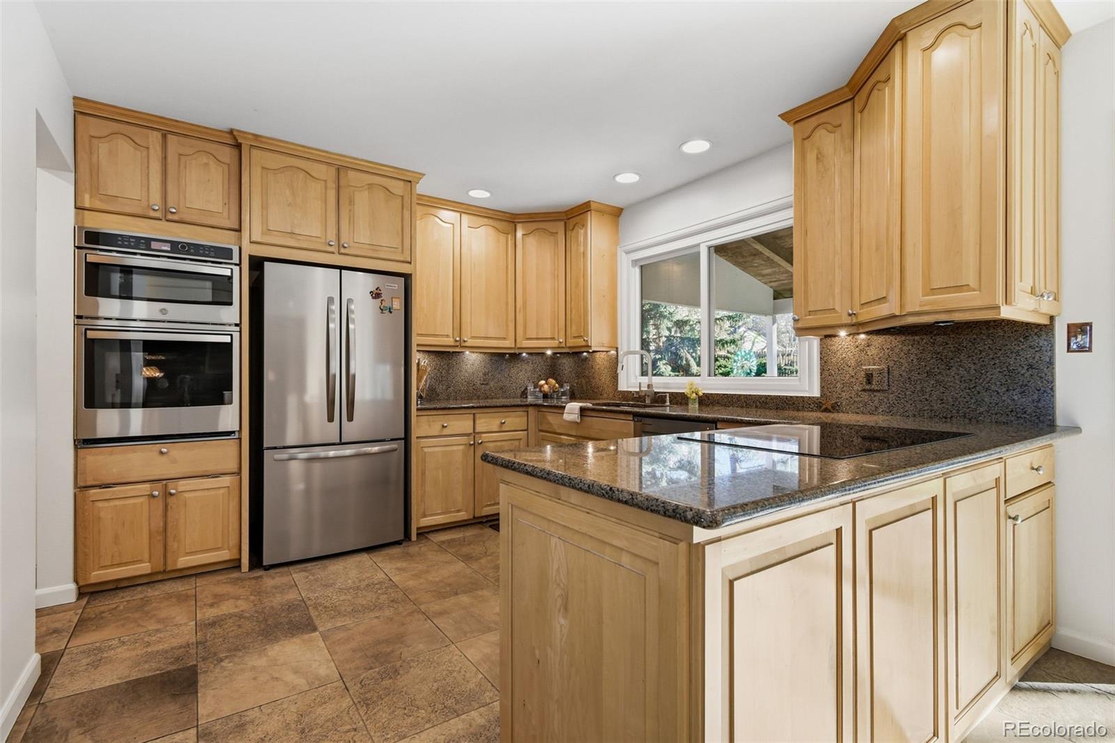 MLS Image #12 for 3561 s oneida way,denver, Colorado