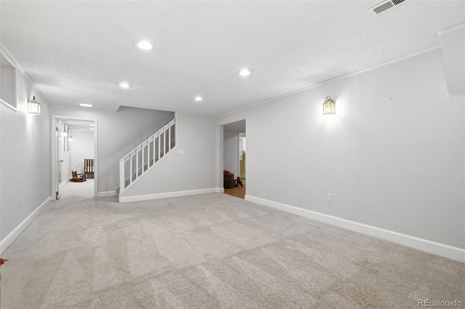 MLS Image #27 for 3561 s oneida way,denver, Colorado