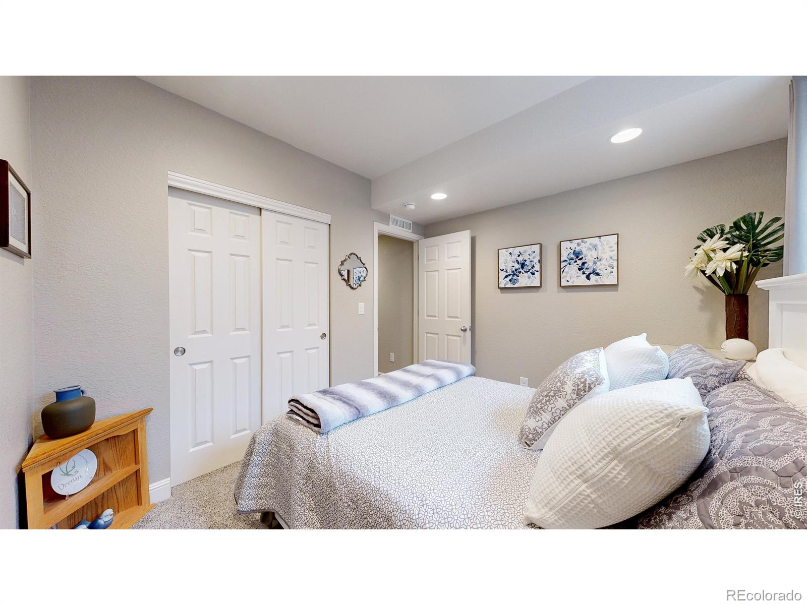 MLS Image #23 for 12346  sandstone court,broomfield, Colorado
